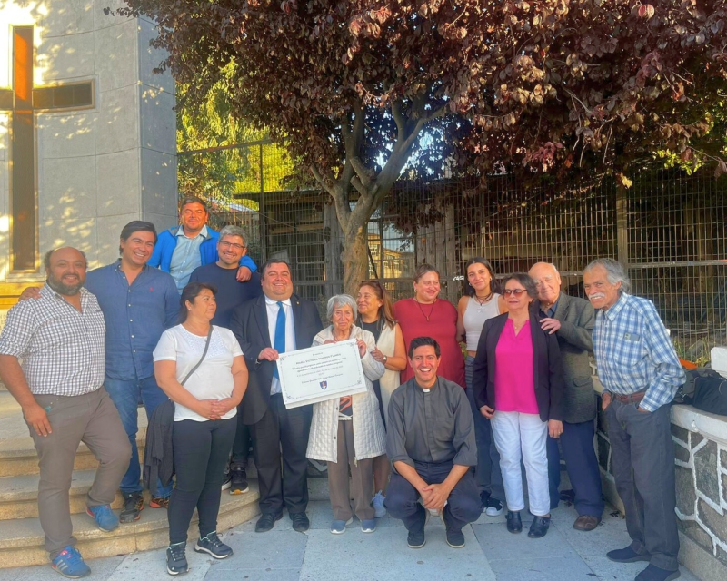 Homenaje a la educadora salesiana María Victoria Viveros Flores