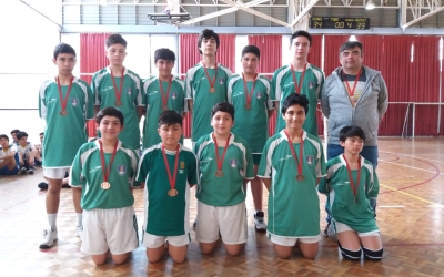 Bronce en Voleibol Infantil