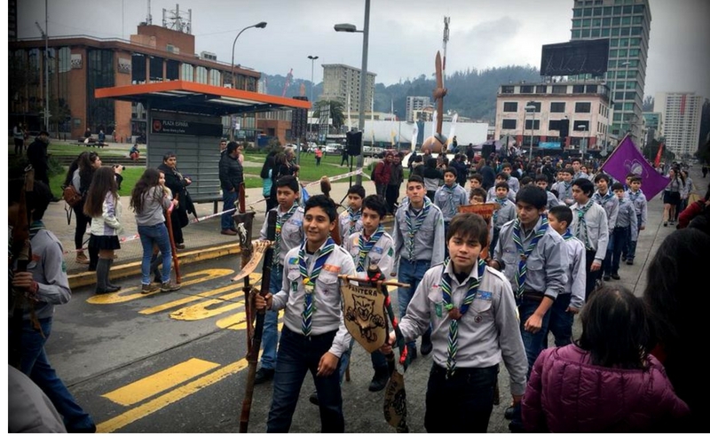 Desfile Institucional de la Asociación de Guías y Scouts de Chile