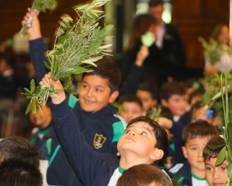 ¡Comunidad Educativa Pastoral Salesiana Inicia Semana Santa con Celebración del Domingo de Ramos!