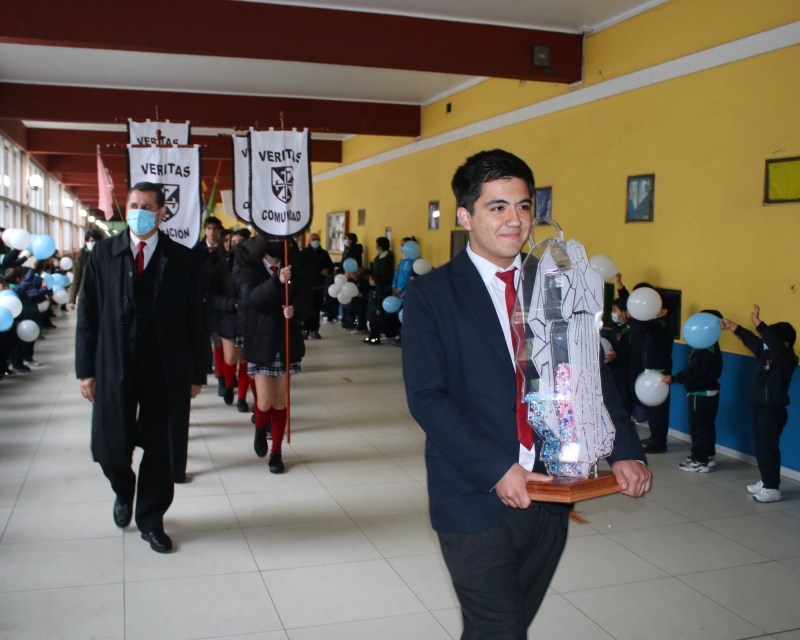 Nuestro colegio recibió la imagen de la Virgen Peregrina