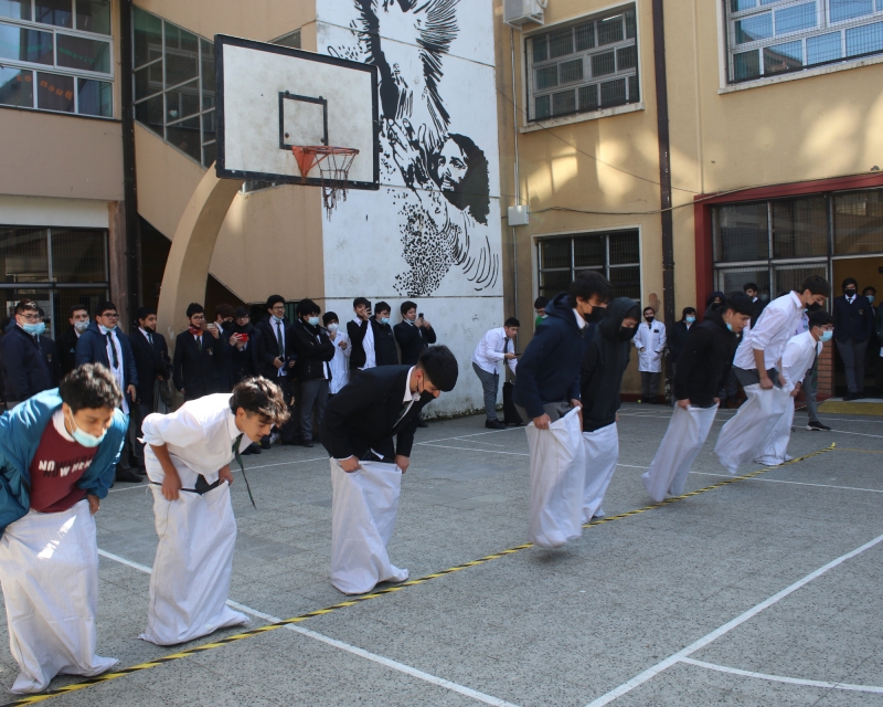 El Centro de Estudiantes (CEE) realizó juegos deportivos para celebrar las &quot;Fiestas Patrias&quot;