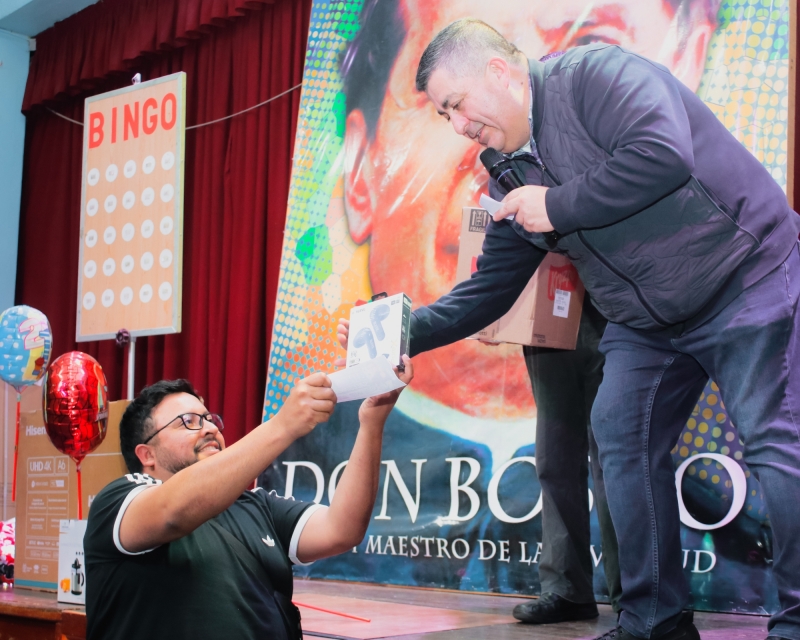 Bingo de la Semana Salesiana reunió a las familias del Colegio Salesiano de Concepción