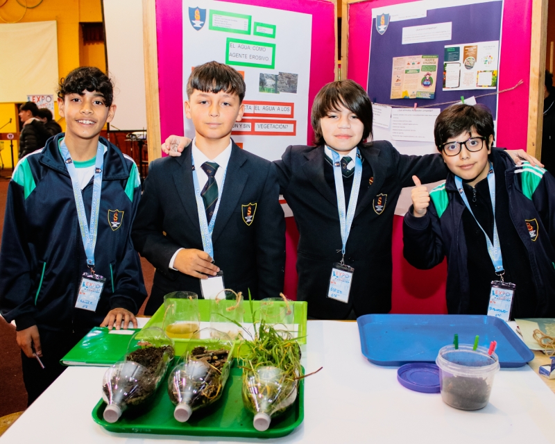 Exploración Científica y Matemática en la Expo 2024 del Colegio Salesiano